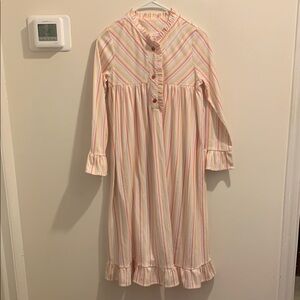 American Girl nightgown that matches with the dolls nightgown (not included.